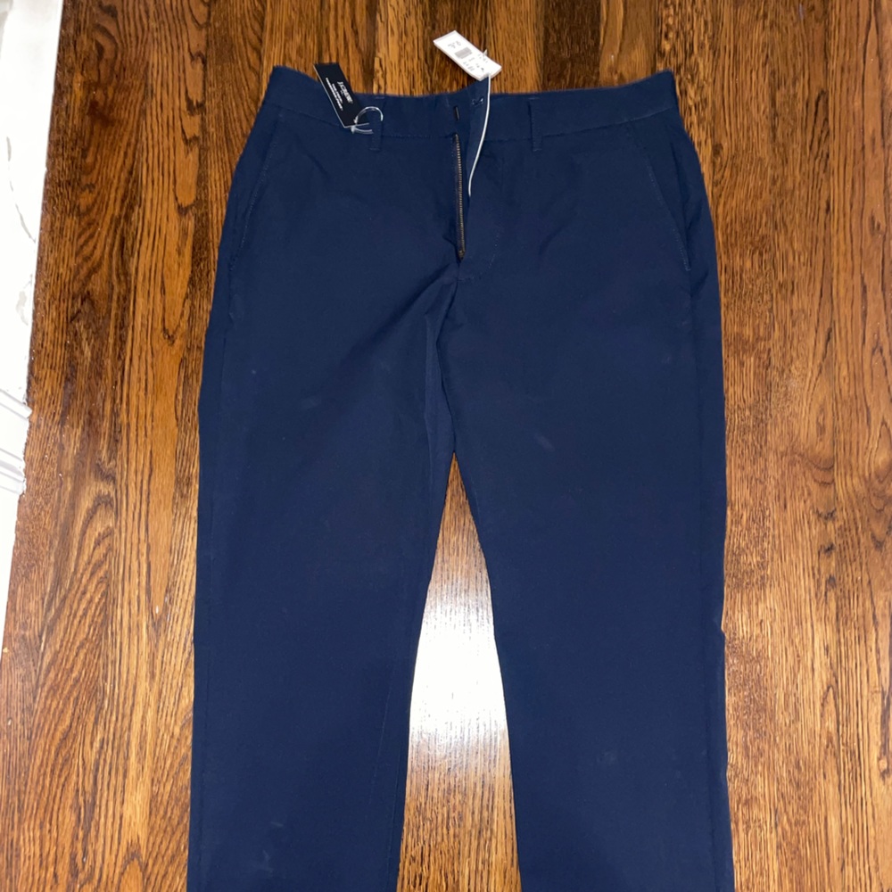 J Crew mens tech pants never worn